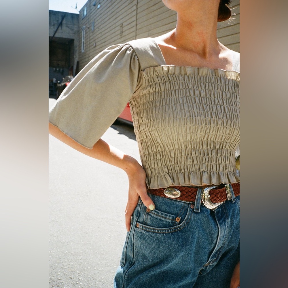 Lisa Says Gah Toni Smocked Top